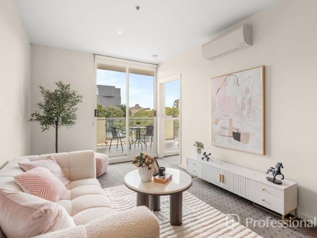 Apartment for sale in Box Hill, Melbourne