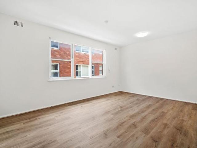 Apartment for rent in Brighton-Le-Sands, Bayside Council