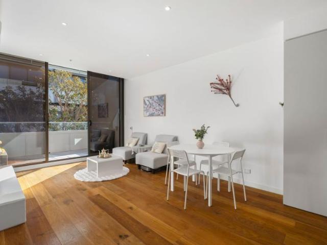 Apartment for sale in Brighton, Melbourne