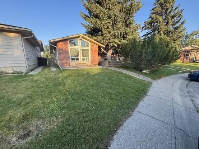 Apartment for rent in Northwest, Alberta