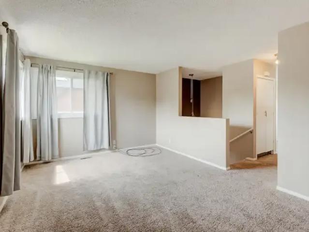 Apartment for rent in Northwest, Alberta