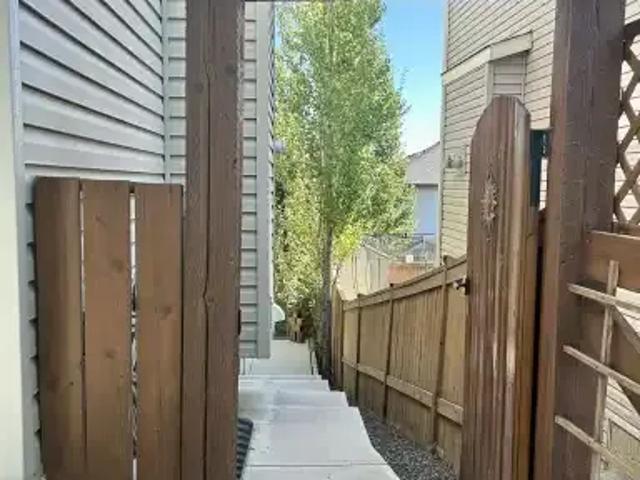 Apartment for rent in Northwest, Alberta