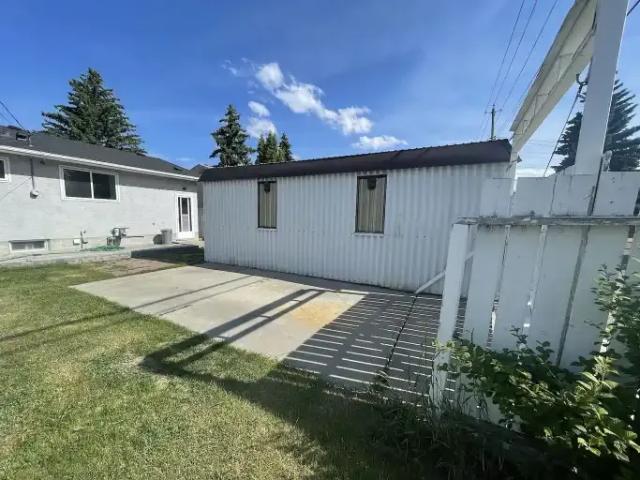Apartment for rent in Northwest, Alberta