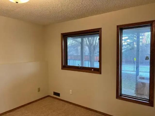Apartment for rent in Edgemont, Calgary