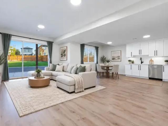 Apartment for rent in Aspen Woods, Calgary
