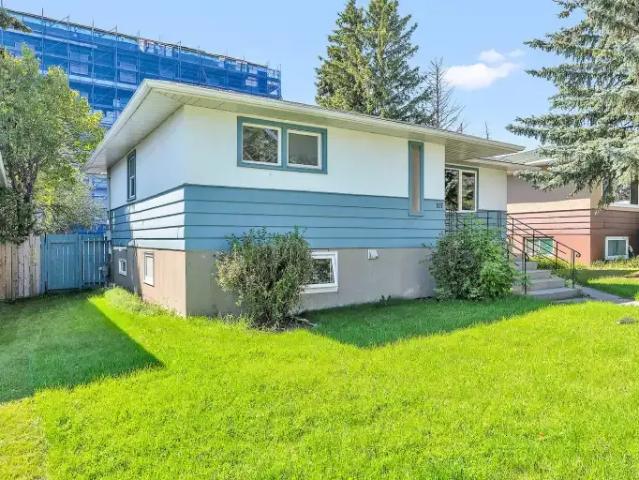 Apartment for rent in Highland Park, Calgary