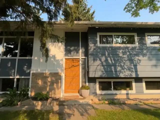 Apartment for rent in Brentwood, Calgary