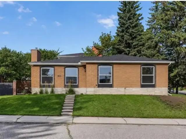 Apartment for rent in Canyon Meadows, Calgary