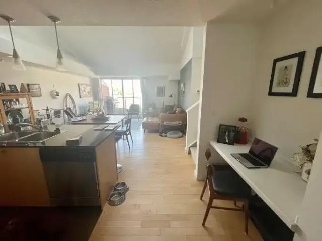 Apartment for rent in Parkdale, Calgary