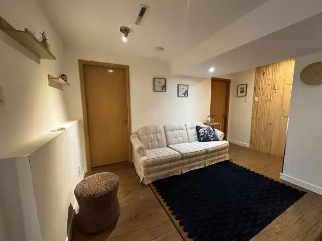 Apartment for rent in Glendale, Calgary