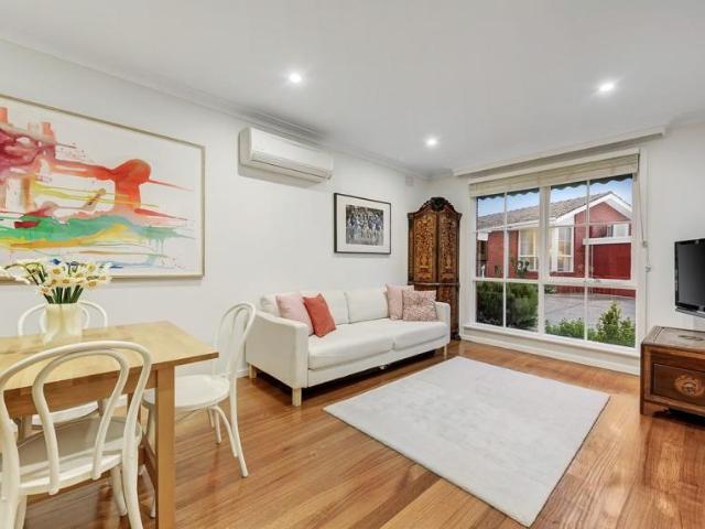 Apartment for sale in Camberwell, Melbourne