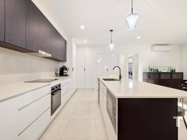 Apartment for sale in Capalaba, Greater Brisbane