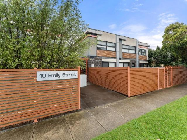 Apartment for sale in Camerons Creek, Victoria