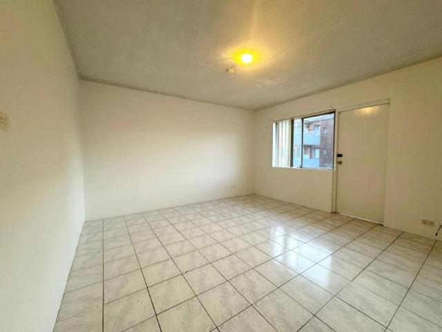 Apartment for rent in Carramar, New South Wales