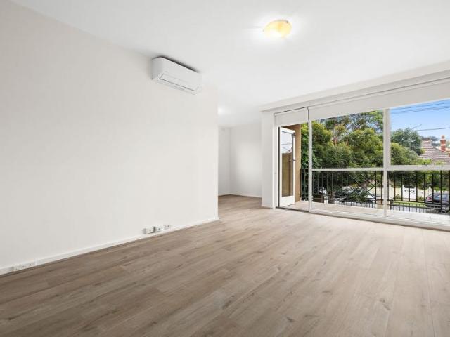 Apartment for rent in Caulfield North, Melbourne