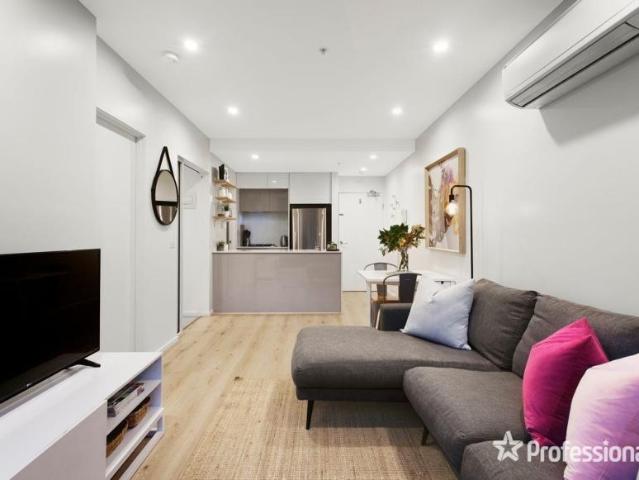 Apartment for sale in Caulfield North, Melbourne