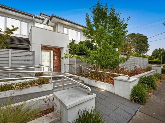 Apartment for sale in Chadstone, Melbourne