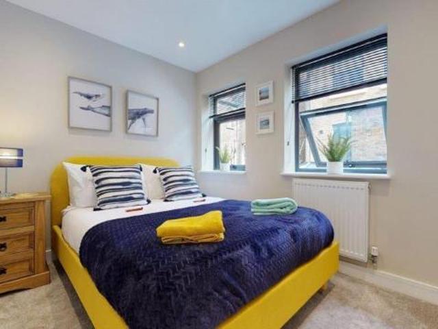 Apartment for rent in St. Marys Island, Gillingham
