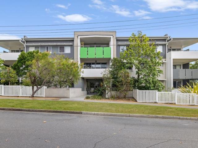 Apartment for sale in Coopers Plains, Greater Brisbane
