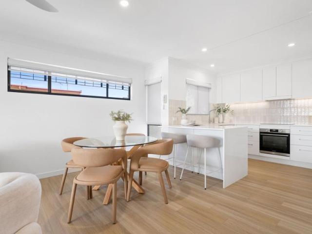 Apartment for sale in Coorparoo, Greater Brisbane
