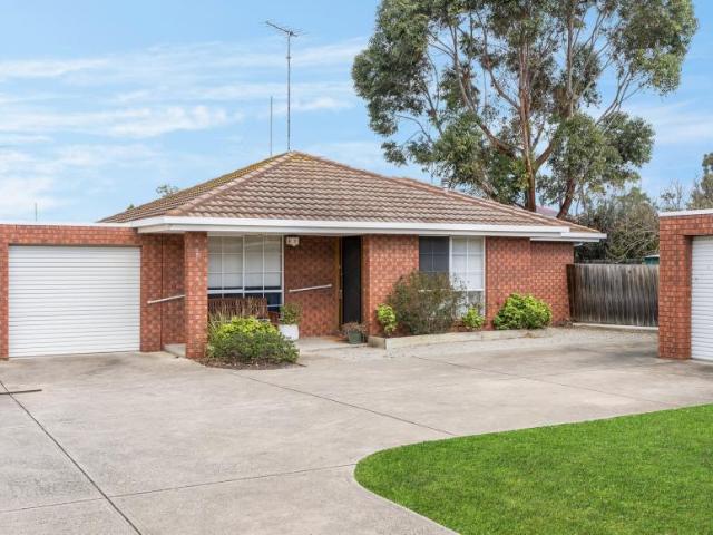 Apartment for sale in Corio, Geelong