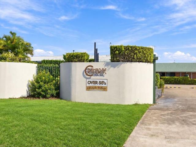 Apartment for sale in Cranbrook, Townsville City