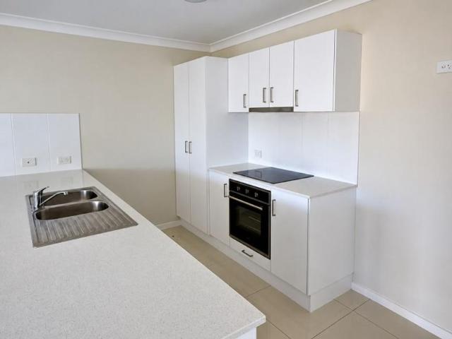 Apartment for rent in Cranley, Toowoomba Regional