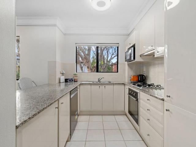 Apartment for sale in Sutherland, New South Wales
