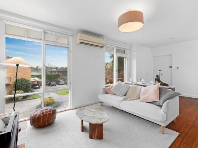 Apartment for sale in Camerons Creek, Victoria