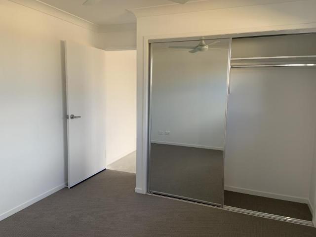 Apartment for rent in Dugandan, Queensland