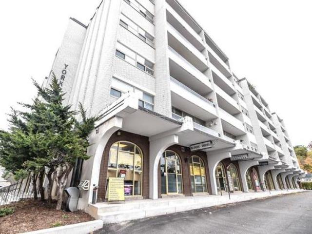 Apartment for rent in Dundas
