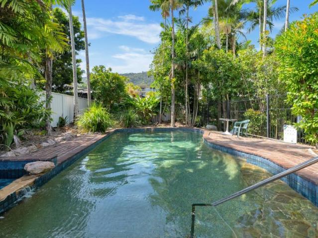 Apartment for sale in Edge Hill, Cairns Regional