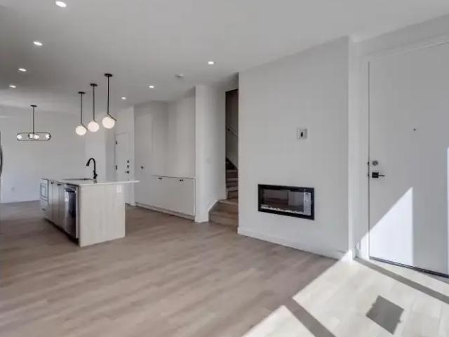 Apartment for rent in Glenora, Edmonton