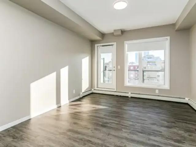 Apartment for rent in Wedgewood, Alberta