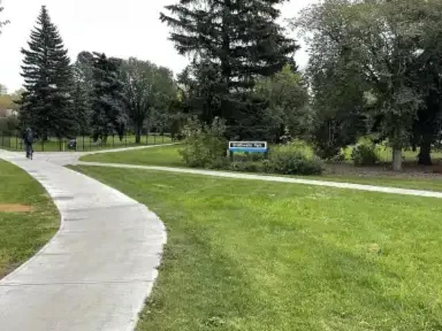 Apartment for rent in Wedgewood, Alberta