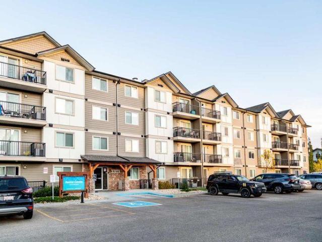 Apartment for rent in Wedgewood, Alberta