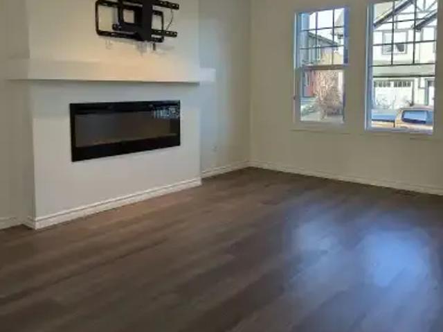 Apartment for rent in Wedgewood, Alberta