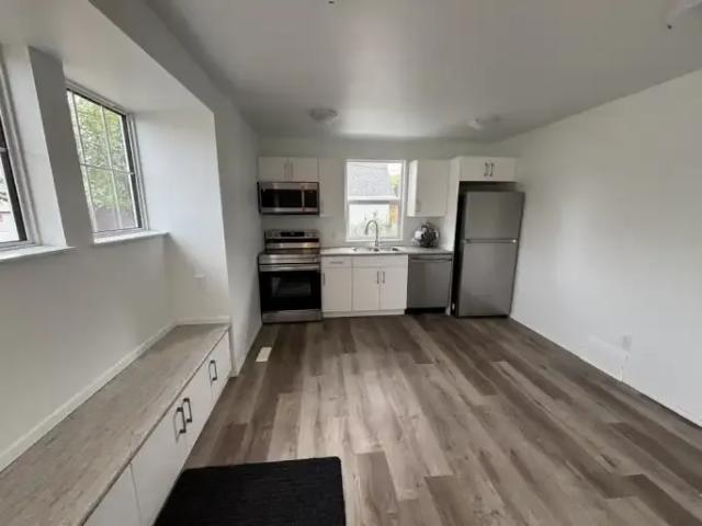 Apartment for rent in Wedgewood, Alberta