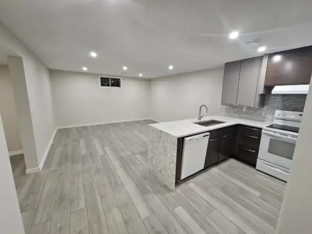 Apartment for rent in Wedgewood, Alberta