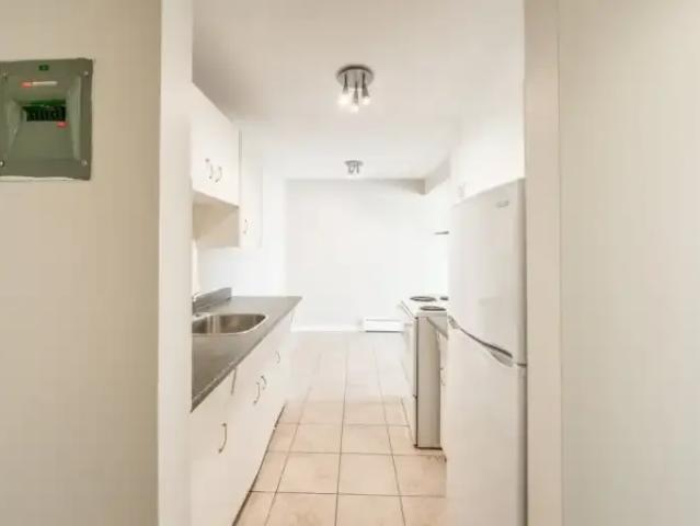 Apartment for rent in Wedgewood, Alberta