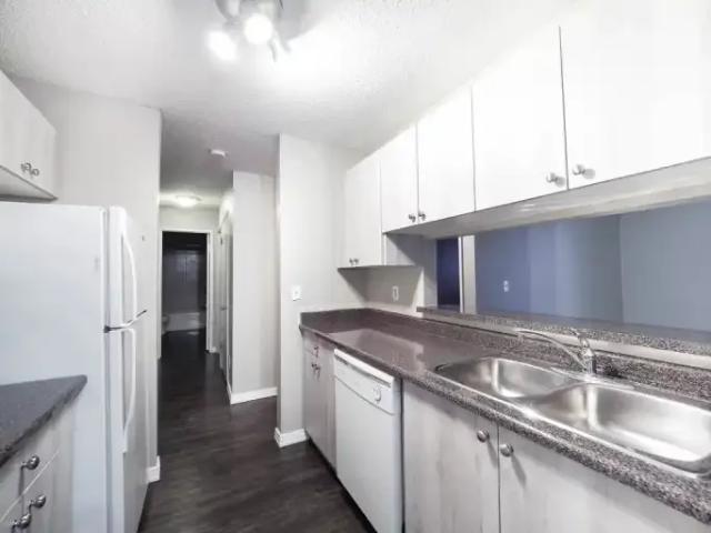 Apartment for rent in Wedgewood, Alberta