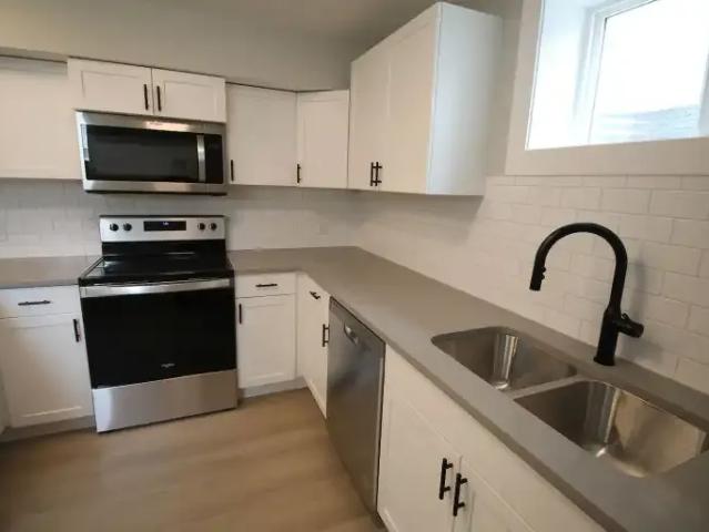 Apartment for rent in Wedgewood, Alberta