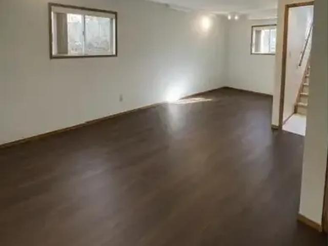 Apartment for rent in Wedgewood, Alberta