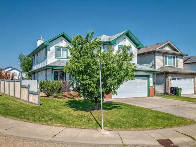 Apartment for rent in Wedgewood, Alberta