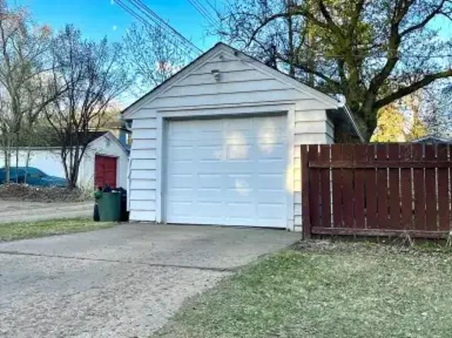 Apartment for rent in Wedgewood, Alberta