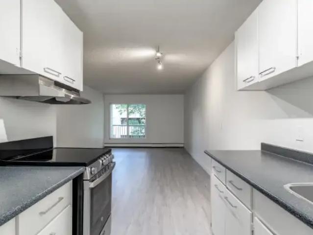 Apartment for rent in Wedgewood, Alberta