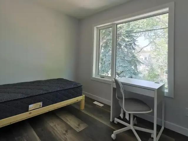 Apartment for rent in Wedgewood, Alberta