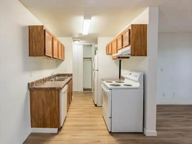 Apartment for rent in Wedgewood, Alberta