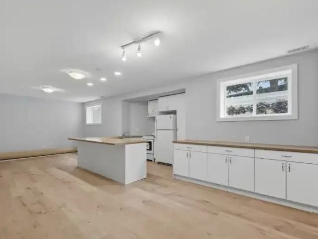Apartment for rent in Wedgewood, Alberta