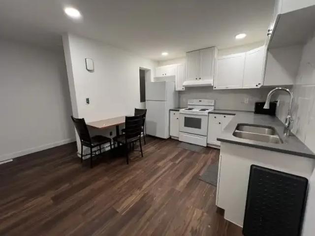 Apartment for rent in Wedgewood, Alberta